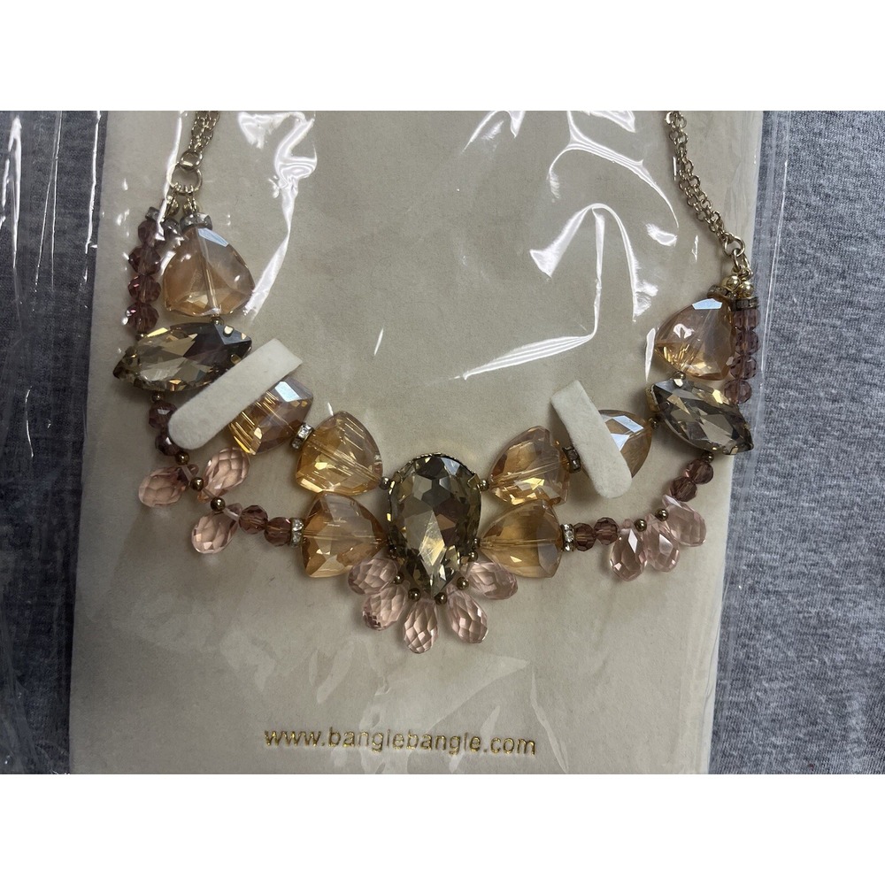 Amrita Singh Bib Necklace Champagne Flower Stones Gold Tone Bangle Bangle Open‎